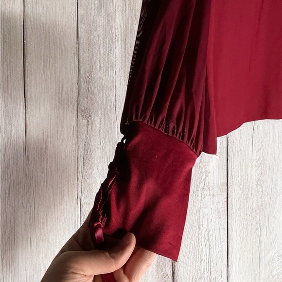 Scarlett Darkness long sleeve blouse - XL - Picture 2 of 6